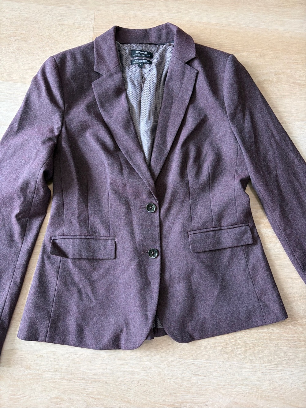 RW&CO. Plum Women's Tailored Blazer